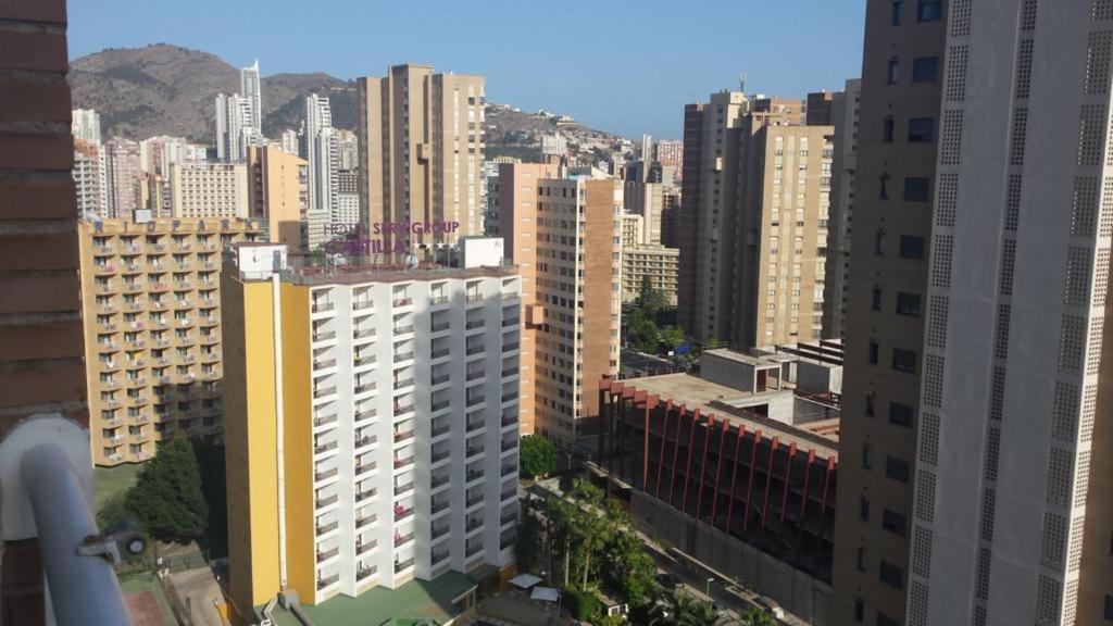 Disponible En Abril-Wifi-3Hab, 6 Pers, -Piscina, Aire Acondi-Parking Opcionable Extra Lägenhet Benidorm Exteriör bild