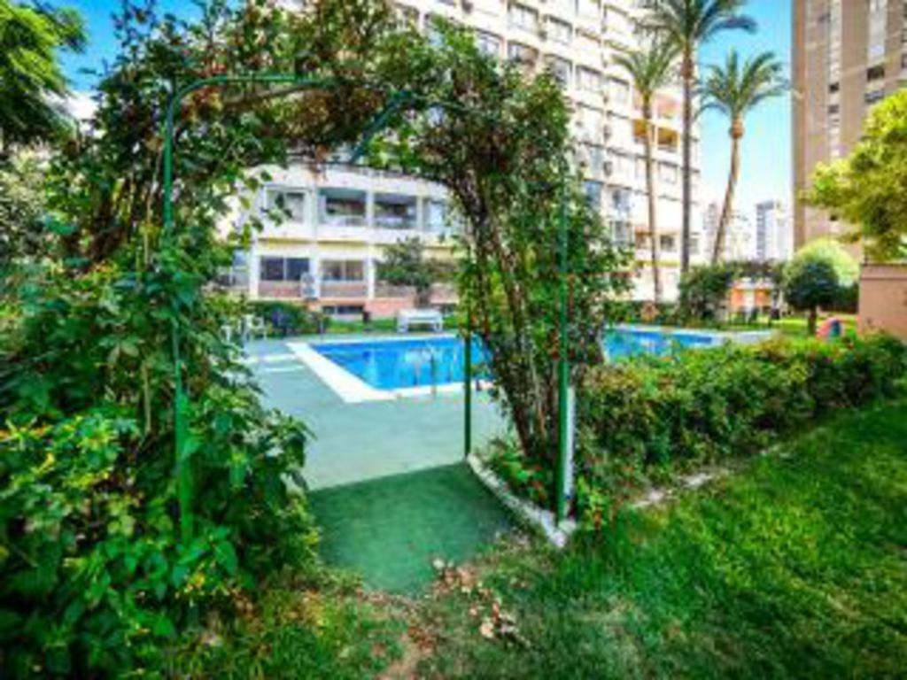 Disponible En Abril-Wifi-3Hab, 6 Pers, -Piscina, Aire Acondi-Parking Opcionable Extra Lägenhet Benidorm Exteriör bild