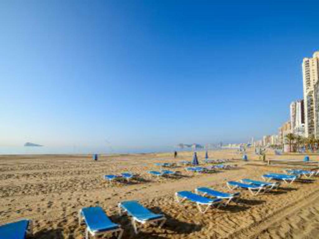 Disponible En Abril-Wifi-3Hab, 6 Pers, -Piscina, Aire Acondi-Parking Opcionable Extra Lägenhet Benidorm Exteriör bild